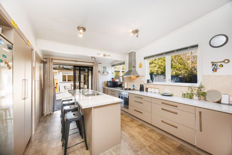 Photo of property in 1 Lytton Street, Feilding, 4702