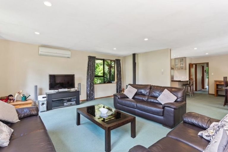 Photo of property in 3 Woodfield Place, Woodend, 7610