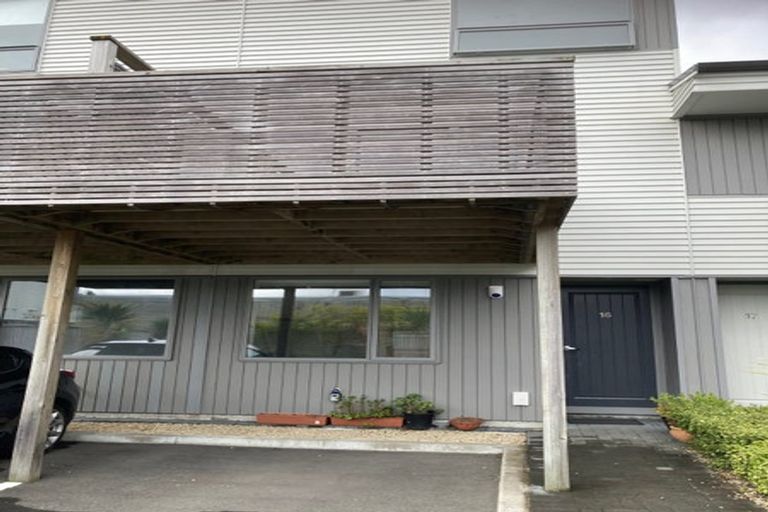 Photo of property in 16/31u Princess Terrace, Newtown, Wellington, 6021
