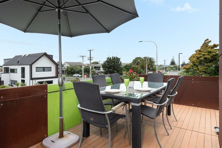 Photo of property in 1190a Papamoa Beach Road, Papamoa Beach, Papamoa, 3118