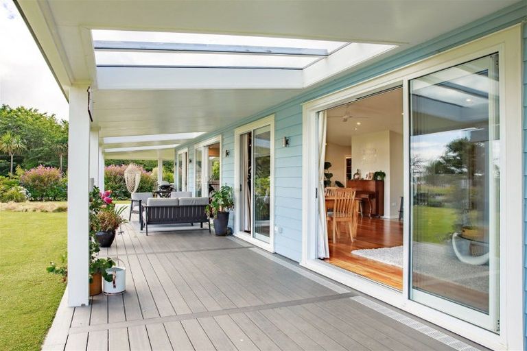 Photo of property in 134 Snodgrass Road, Westport, 7892