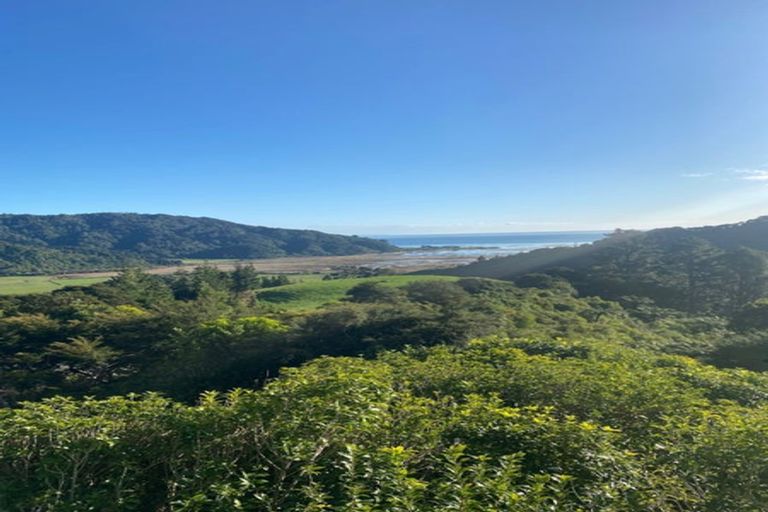Photo of property in 180 Totaranui Road, Wainui Bay, Takaka, 7183