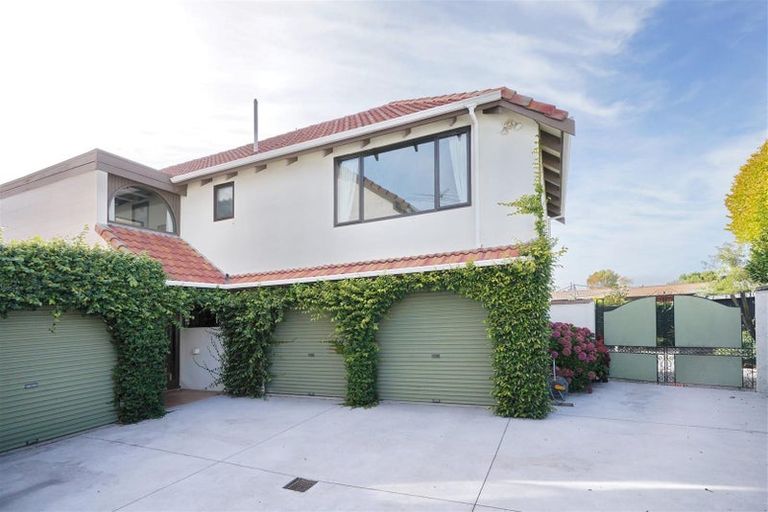 Photo of property in 18 Pelorus Place, Harewood, Christchurch, 8051