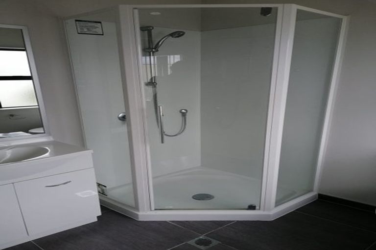 Photo of property in 49 Treestump Road, Takanini, 2112