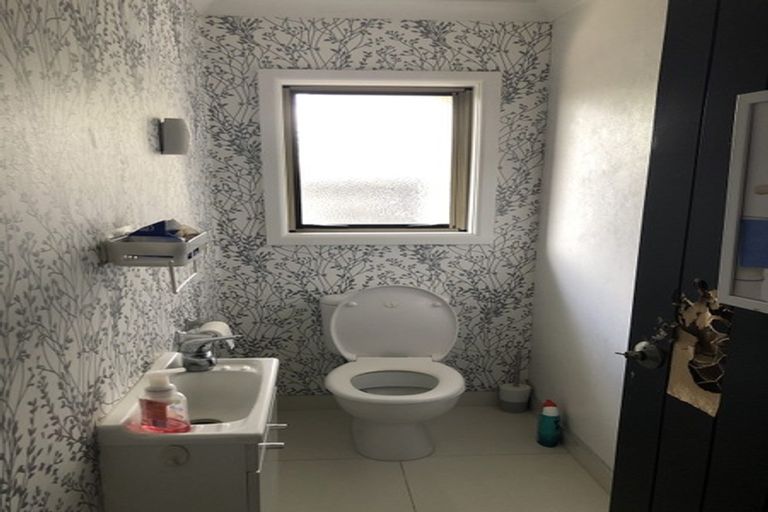Photo of property in 10 Cate Road, Rototuna, Hamilton, 3210