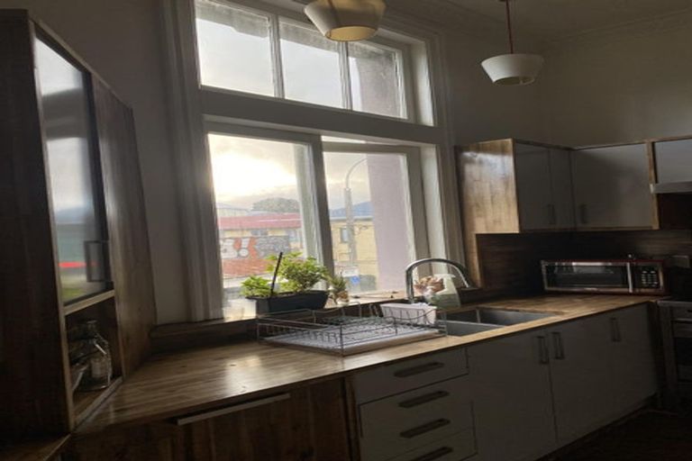 Photo of property in 10/1u Riddiford Street, Newtown, Wellington, 6021