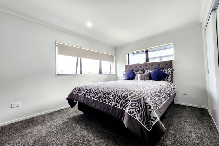 Photo of property in 6c Christmas Road, Manurewa, Auckland, 2102