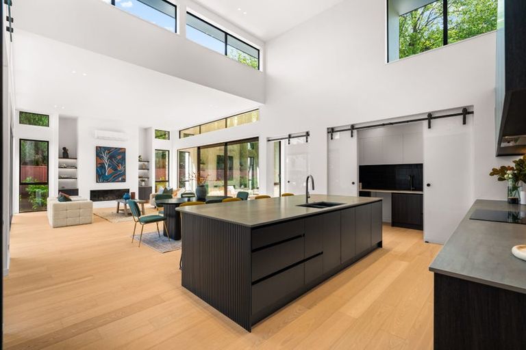 Photo of property in 99a Fendalton Road, Fendalton, Christchurch, 8014