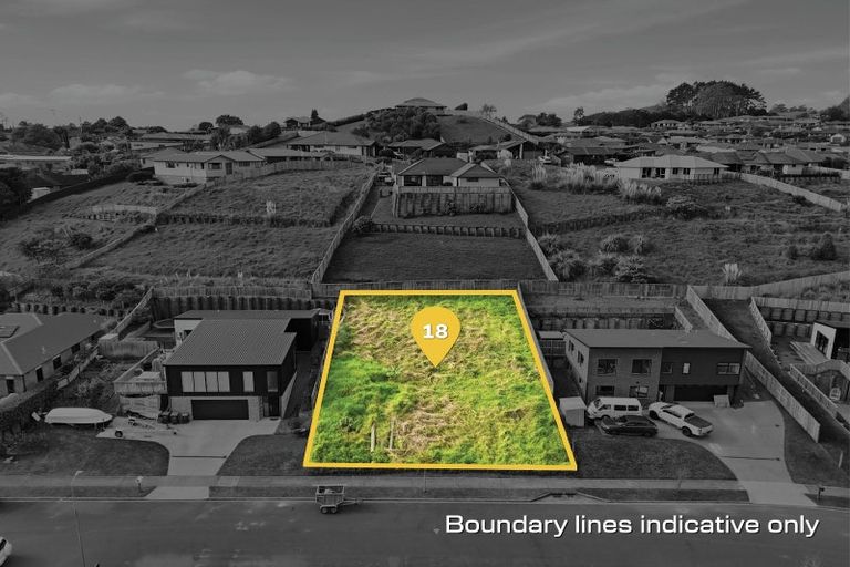 Photo of property in 18 Bob Carter Place, Welcome Bay, Tauranga, 3175