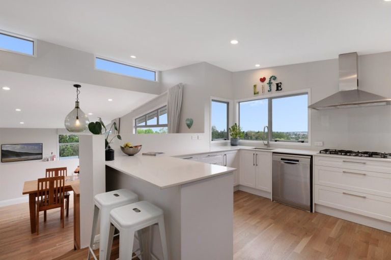 Photo of property in 11 Hazelnut Way, Bellevue, Tauranga, 3110