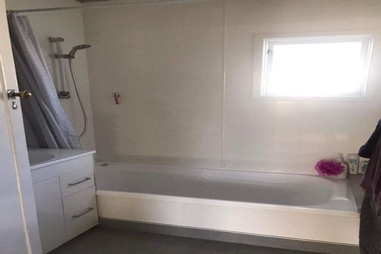 Photo of property in 67 Geraldine Street, Edgeware, Christchurch, 8013