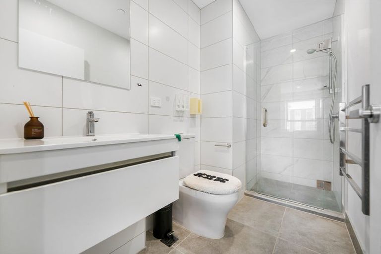 Photo of property in 220/3 Kaipiho Lane, Albany, Auckland, 0632