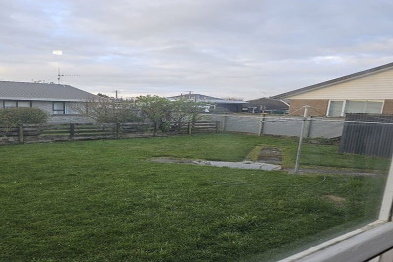 Photo of property in 32 Meldrum Street, Winton, 9720