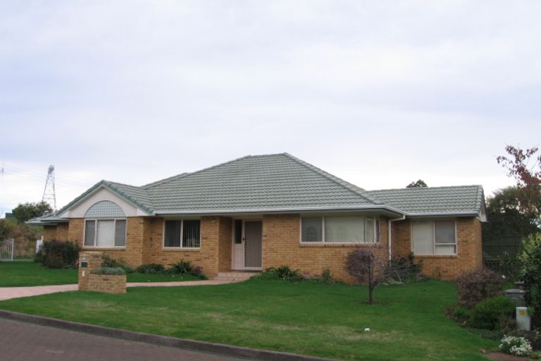 Photo of property in 2 North Bay, Waikanae, 5036