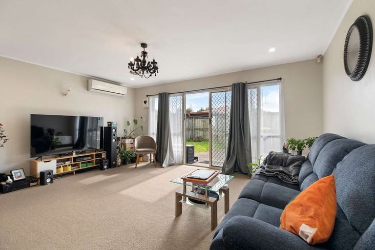 Photo of property in 1/66 Huia Road, Papatoetoe, Auckland, 2025