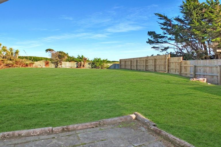 Photo of property in 20 Mack Street, Foxton Beach, Foxton, 4815