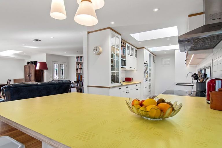 Photo of property in 72 Neale Avenue, Stoke, Nelson, 7011