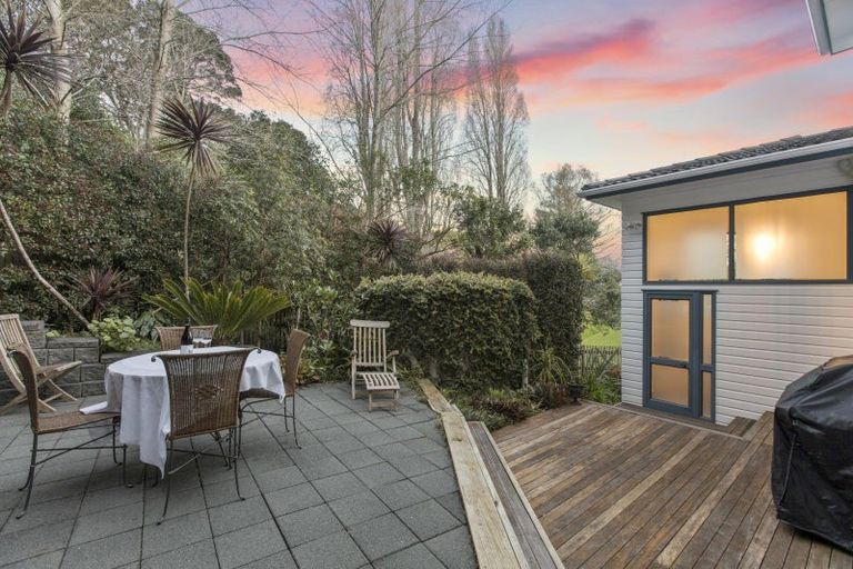 Photo of property in 3a Mckenzie Avenue, Arkles Bay, Whangaparaoa, 0932