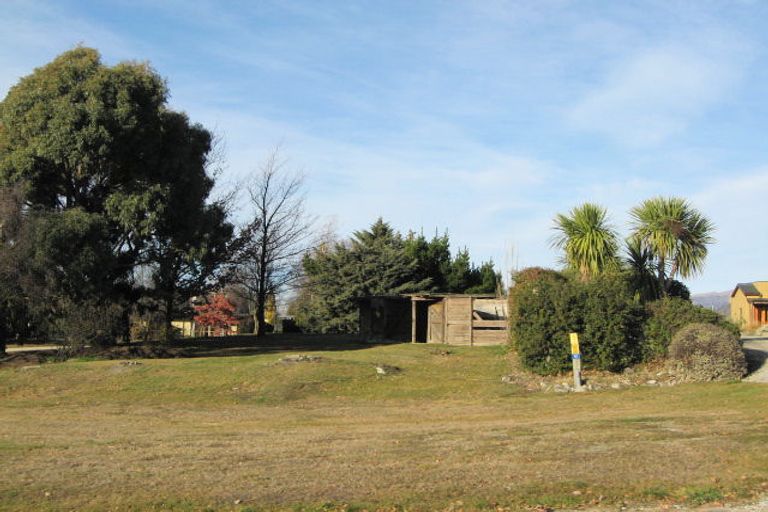 Photo of property in 82 Golf Course Road, Wanaka, 9305