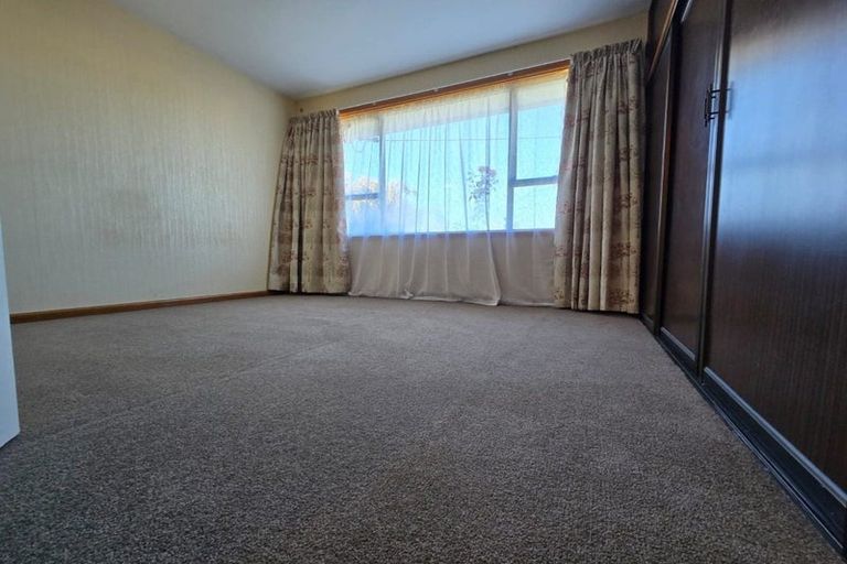 Photo of property in 20 Gladson Avenue, Sockburn, Christchurch, 8042