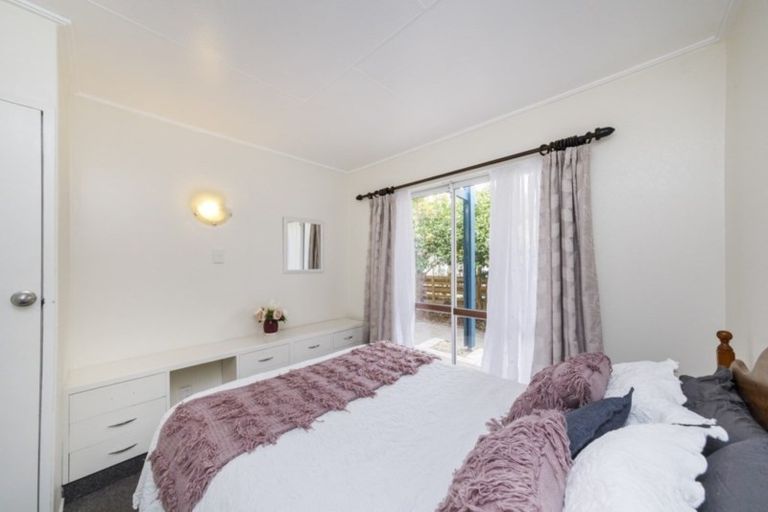 Photo of property in 8 Sicely Street, Marton, 4710