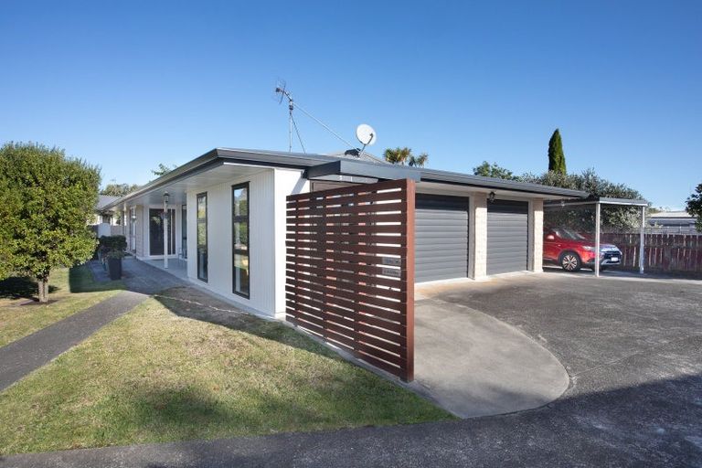Photo of property in 2 Florence Place, Feilding, 4702