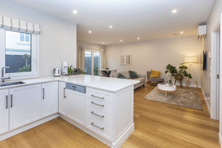 Photo of property in 3 John Britten Lane, Riccarton, Christchurch, 8011