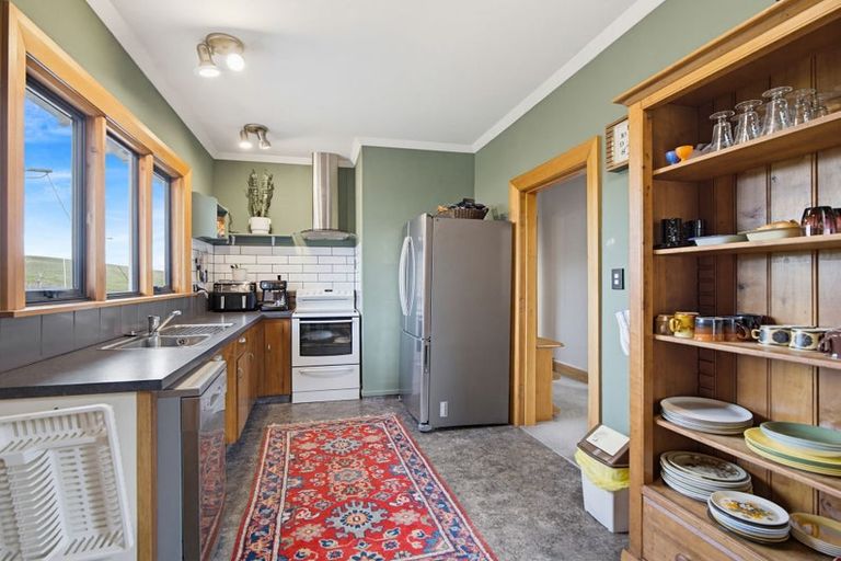 Photo of property in 61 Upper Ure Street, South Hill, Oamaru, 9400