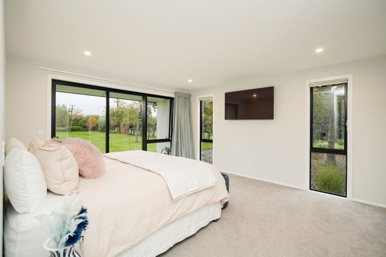 Photo of property in 18 Ruru Avenue, Otatara, Invercargill, 9879