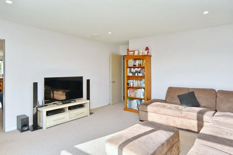 Photo of property in 2 Hayson Drive, Kaiapoi, 7630