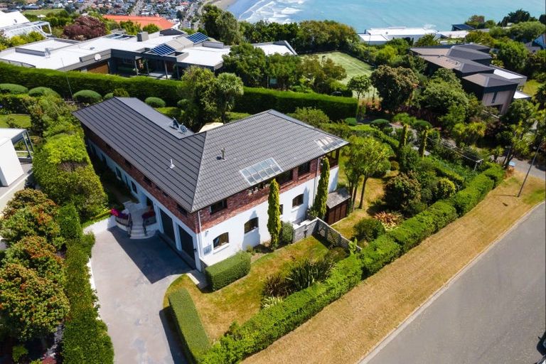 Photo of property in 12 Godley Drive, Scarborough, Christchurch, 8081