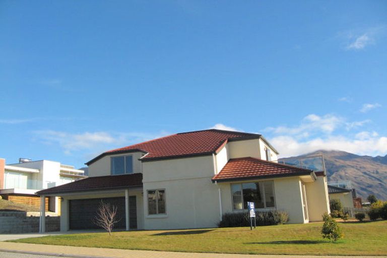 Photo of property in 96 Kings Drive, Wanaka, 9305