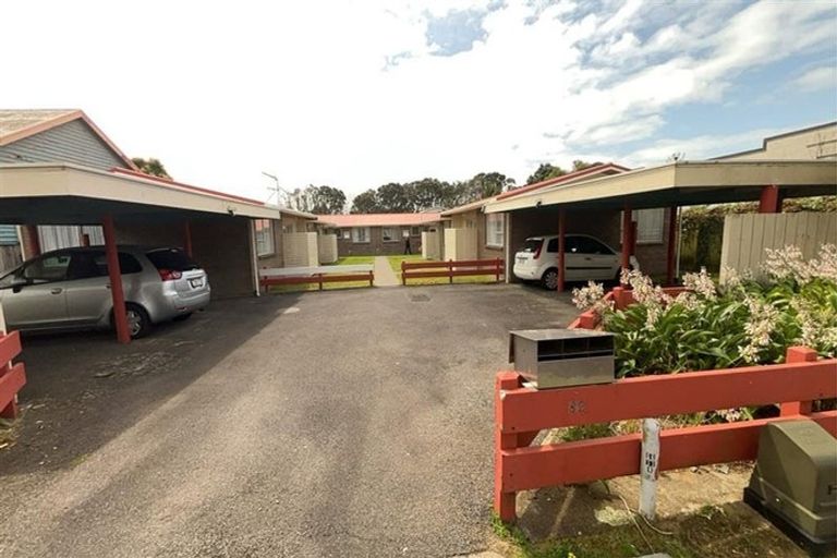 Photo of property in 82 Hine Street, New Plymouth, 4310
