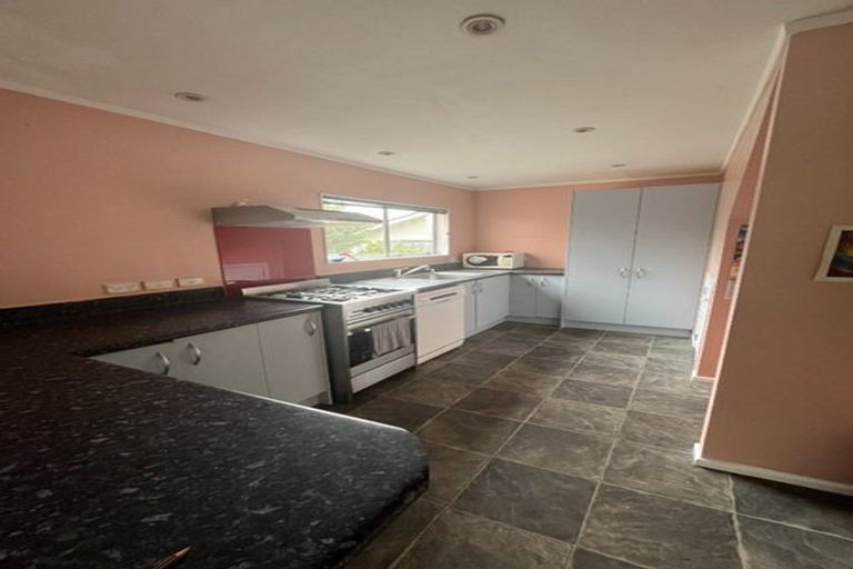 Photo of property in 87 Cunliffe Street, Churton Park, Wellington, 6037