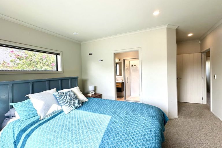 Photo of property in 5a Cornwall Road, Taradale, Napier, 4112