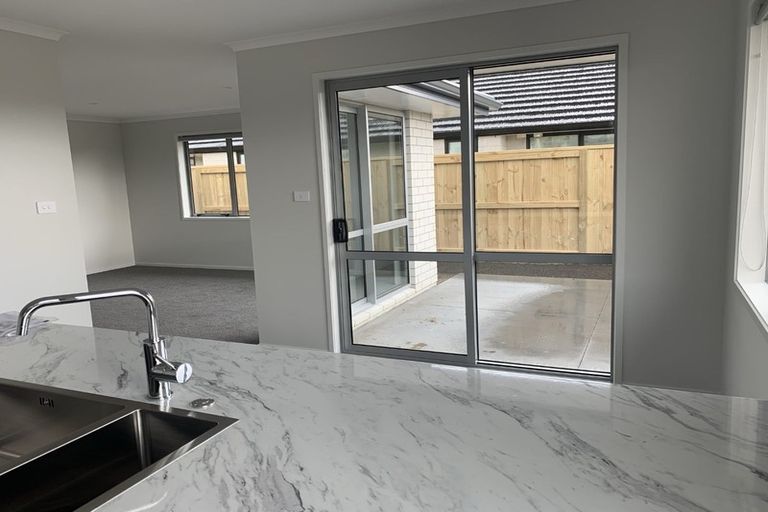 Photo of property in 48 Tamapahore Boulevard, Papamoa Beach, Papamoa, 3118