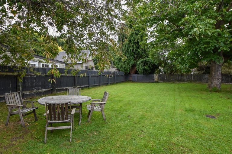 Photo of property in 20 Main Street, Greytown, 5712