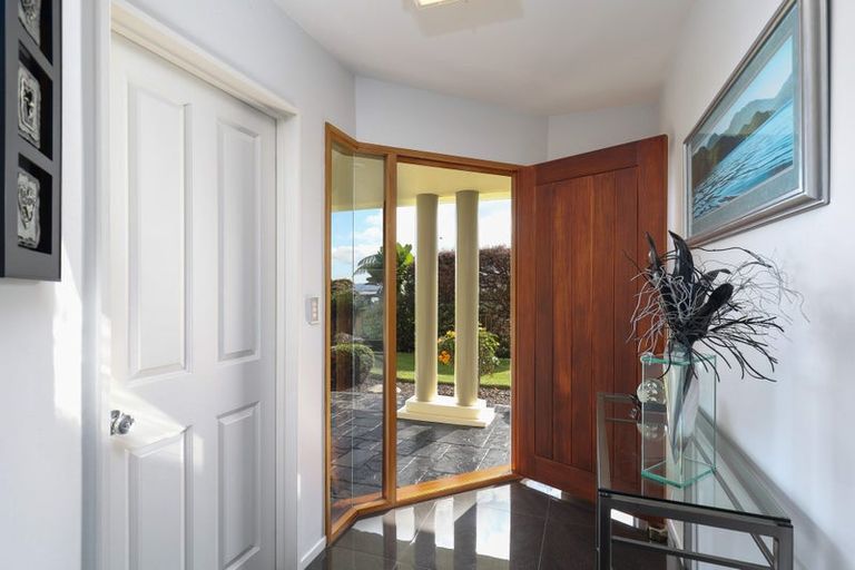 Photo of property in 1 Windleborn Place, Richmond, 7020
