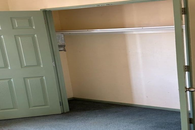 Photo of property in 14 Arrowsmith Drive, Clover Park, Auckland, 2019