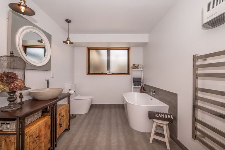 Photo of property in 22a Eastons Road, Westport, 7825