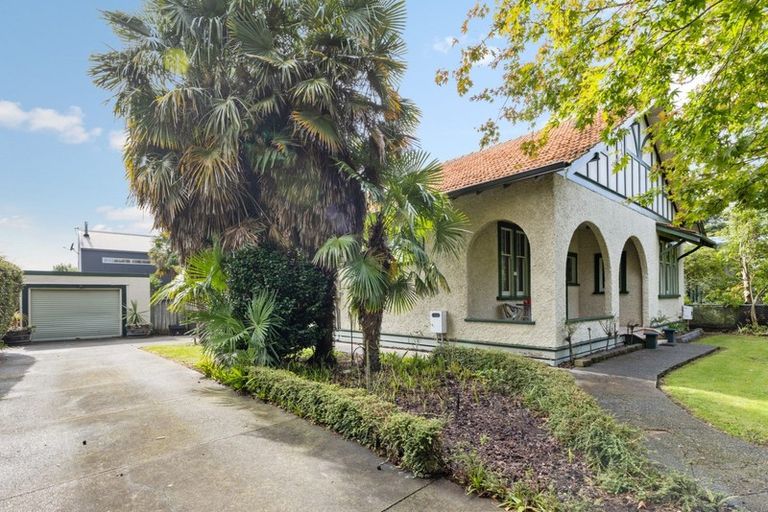 Photo of property in 214 Wolseley Street, Mayfair, Hastings, 4122