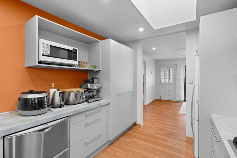 Photo of property in 25b Hawkswood Place, Avonhead, Christchurch, 8042