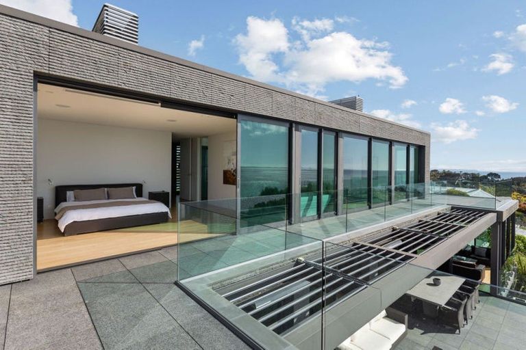 Photo of property in 41 Beach Road, Castor Bay, Auckland, 0620