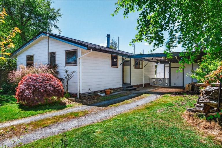Photo of property in 14 Sunset Street, Hilltop, Taupo, 3330