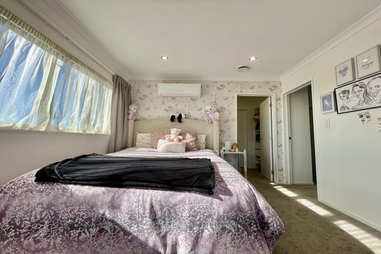 Photo of property in 19 Mason Street, New Lynn, Auckland, 0600