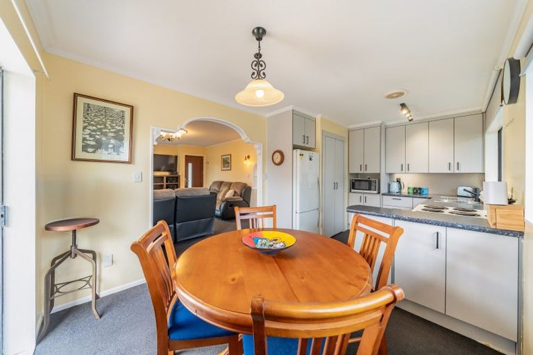 Photo of property in 1/63 Fraser Crescent, Elderslea, Upper Hutt, 5018