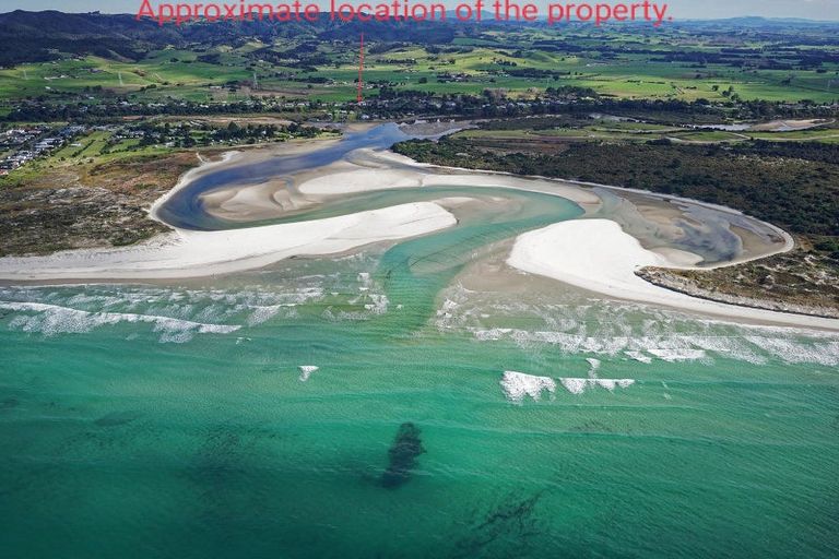 Photo of property in 35 Marsden Point Road, Ruakaka, 0116