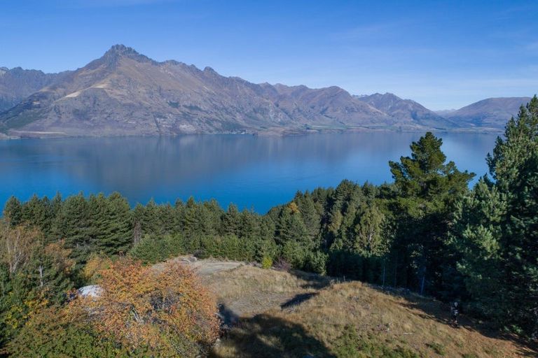 Photo of property in 667 Glenorchy-queenstown Road, Closeburn, Queenstown, 9371