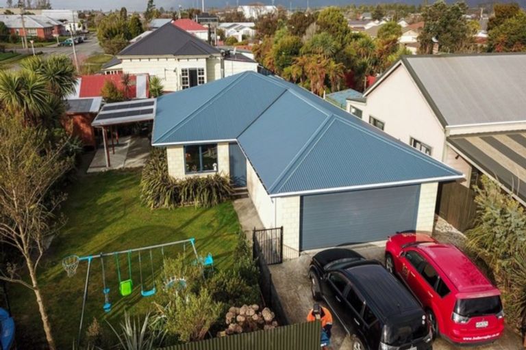 Photo of property in 53 Romilly Street, Westport, 7825