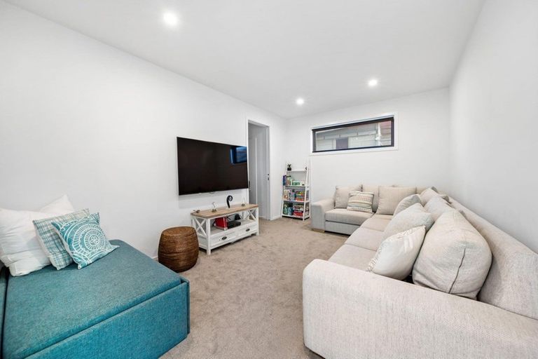 Photo of property in 11 Stewart Street, Frankton, Queenstown, 9300